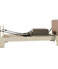 Classical Maple Pilates Reformer (1)